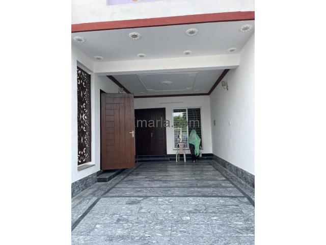 10 marla newly contructed house for sale