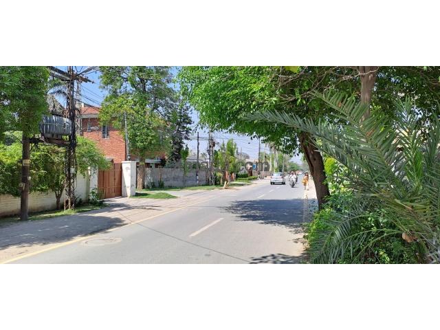 1 Kanal Semi Commercial House For Sale in Gulberg 3 Lahore