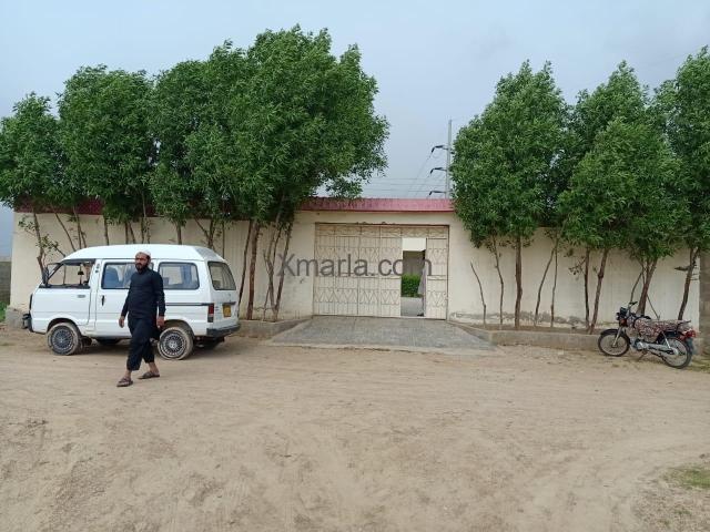 420 square yards Farmhouse for sale in Karachi, Taiser town sector 10