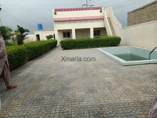 420 square yards Farmhouse for sale in Karachi, Taiser town sector 10
