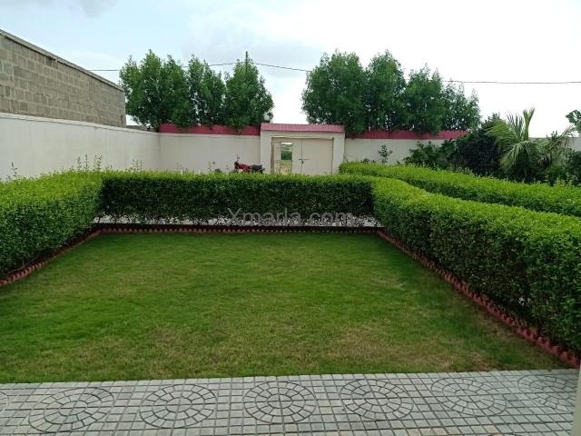 420 square yards Farmhouse for sale in Karachi, Taiser town sector 10