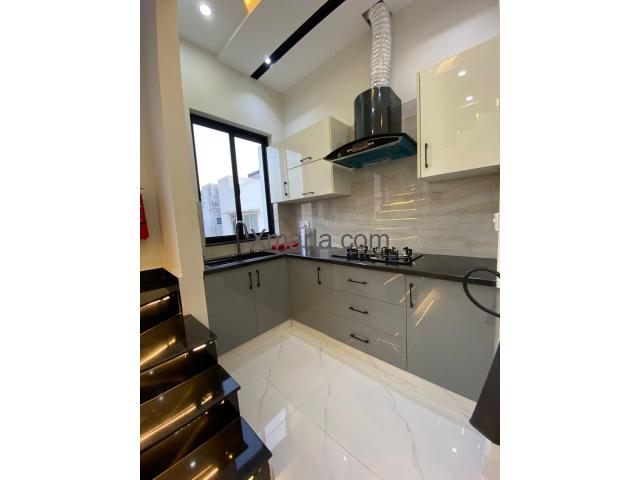 5 marla new designer house for sale