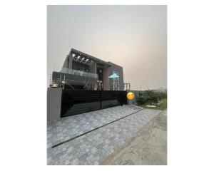 1 kanal house for sale in DHA Lahore