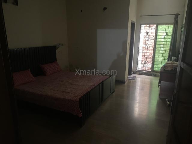 10 marla upper portion available for rent