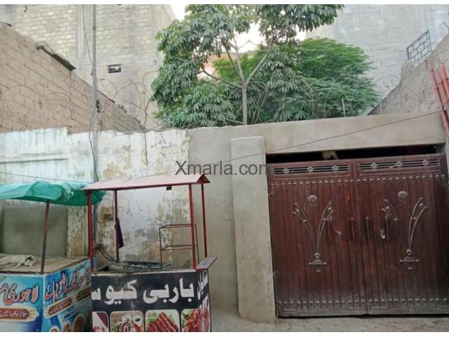 Commercial Corner Plot in Baldia Town with 4 Shops